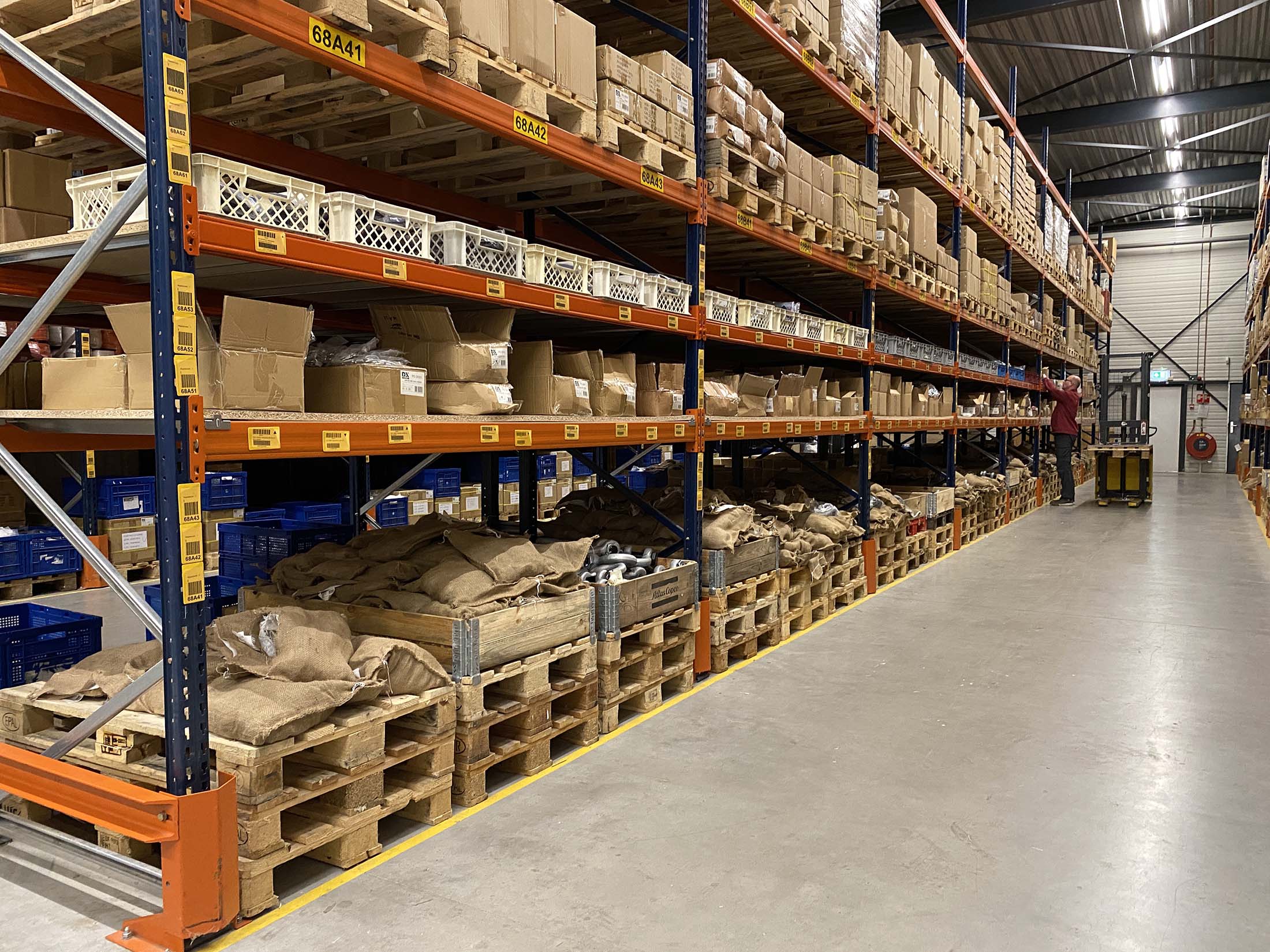 Meer opslagruimte in het magazijn